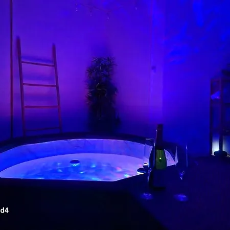 Maison Avec Jacuzzi Et Exterieur *