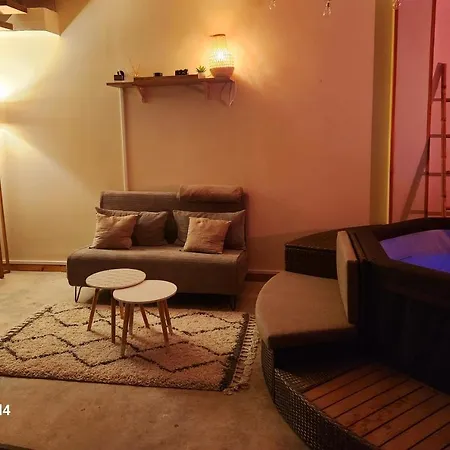 Maison Avec Jacuzzi Et Exterieur *